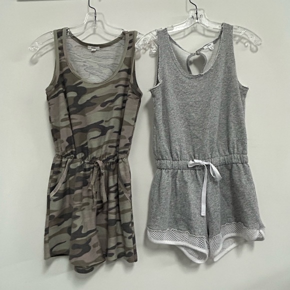 2 Ardene Rompers - Picture 1 of 12